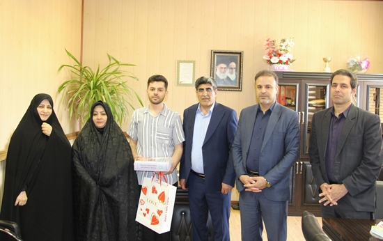 تجلیل از دانشجویان برگزیده شاهد و ایثارگر  